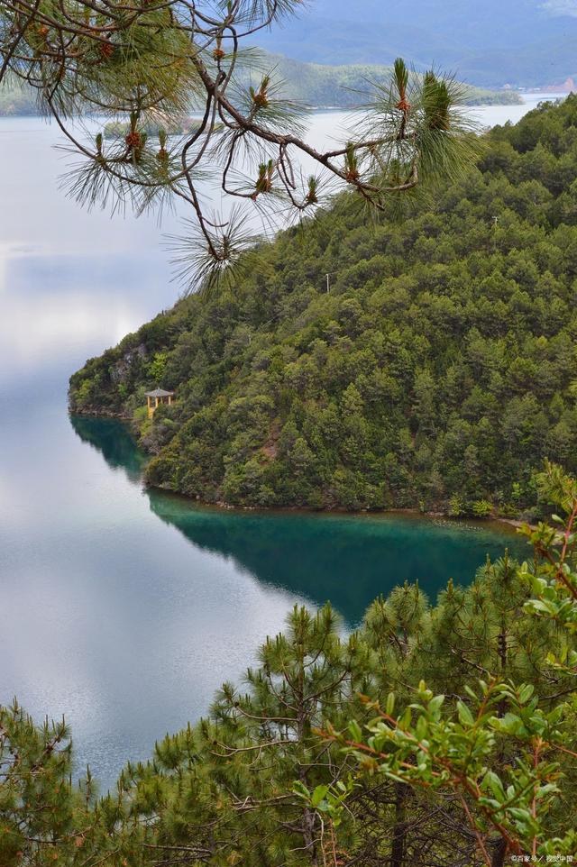 泸沽湖有多大面积，为什么叫泸沽湖